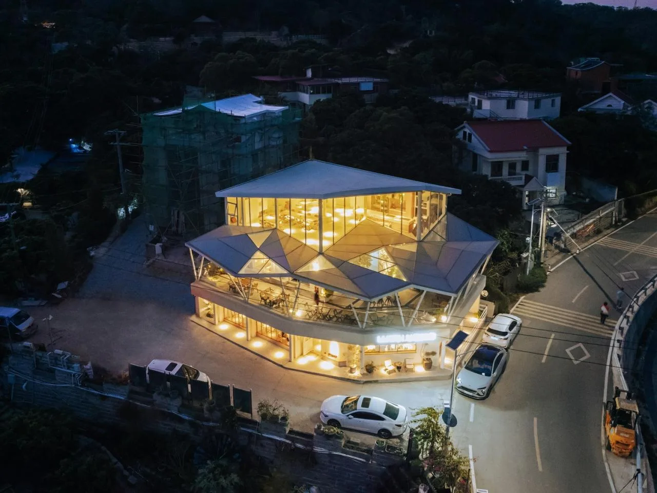 BIM Architecture | Half Island Cafe (Dongpingshan Renovation)/Xiamen University Architectural Design and Research Institute Co., Ltd. (AUAD)