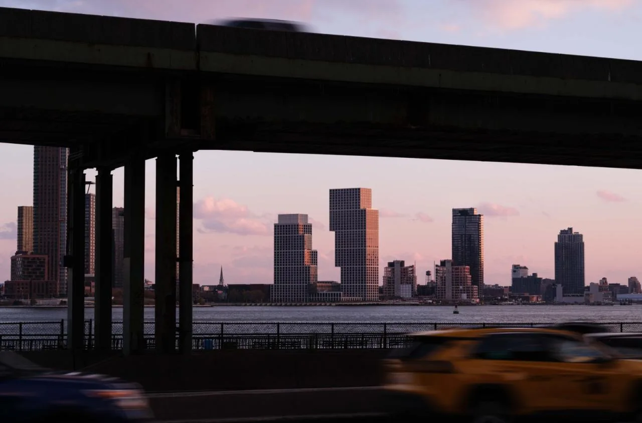 BIM Architecture | New York Green Point Landing D, Breaking Volume/OMA/Jason Long