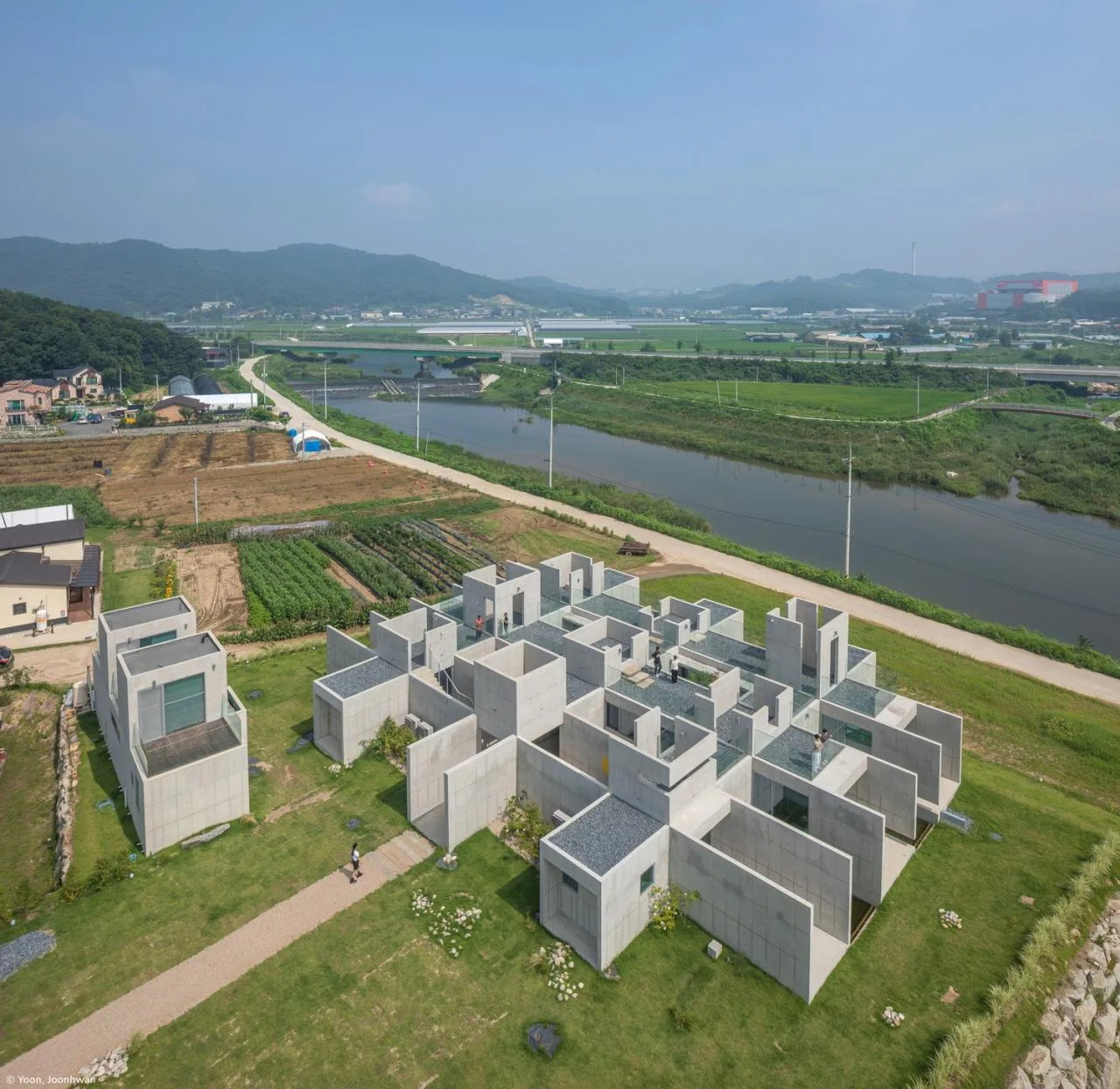 BIM Architecture | 'Cross Cultural Space', NONSPACE Cafe/ON Architecture INC