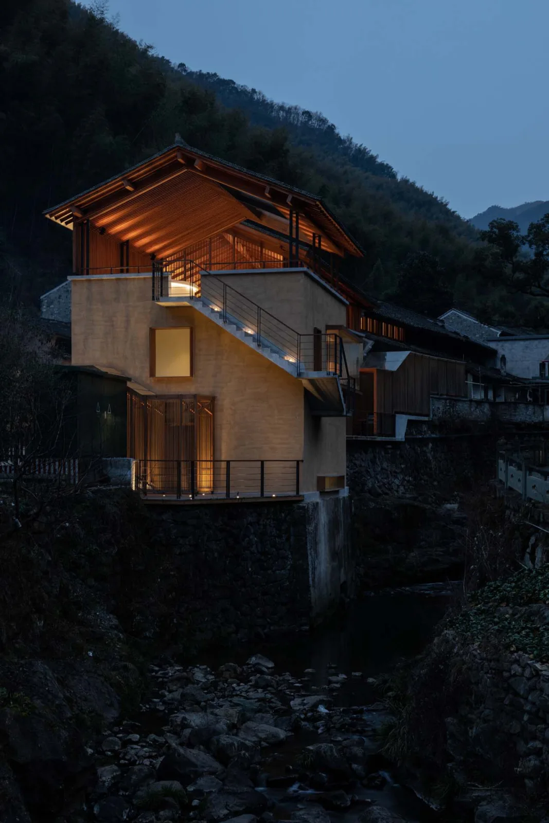 BIM Architecture | Xibian Restaurant for Fenghua Qixiakeng Power Station Renovation/Jianlin Architectural Design Firm