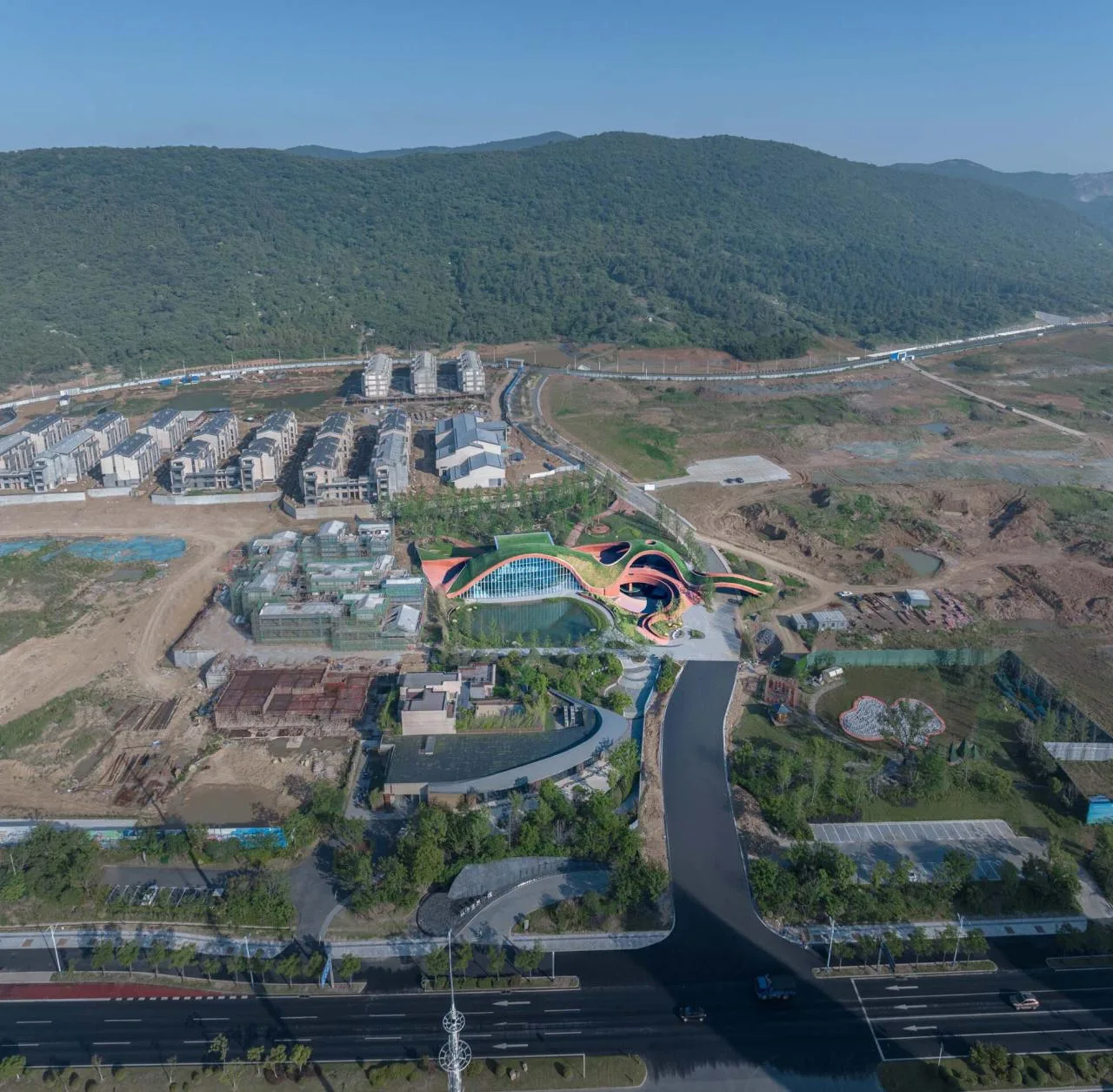 BIM Architecture | OCT Chaohu Natural and Cultural Center/Shanghai Qianhe Architectural Design Firm