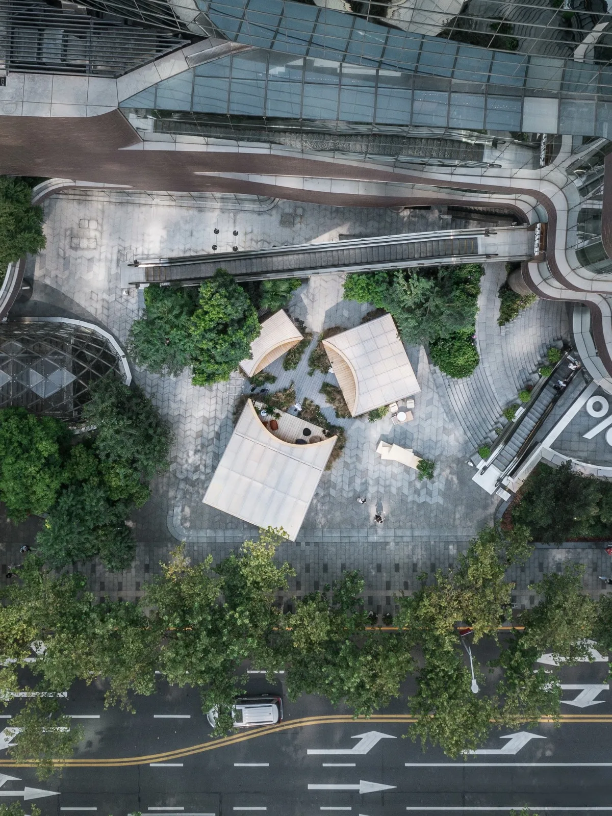 BIM Architecture | Room Garden: Space Installation/Room Building Design in the bustling city