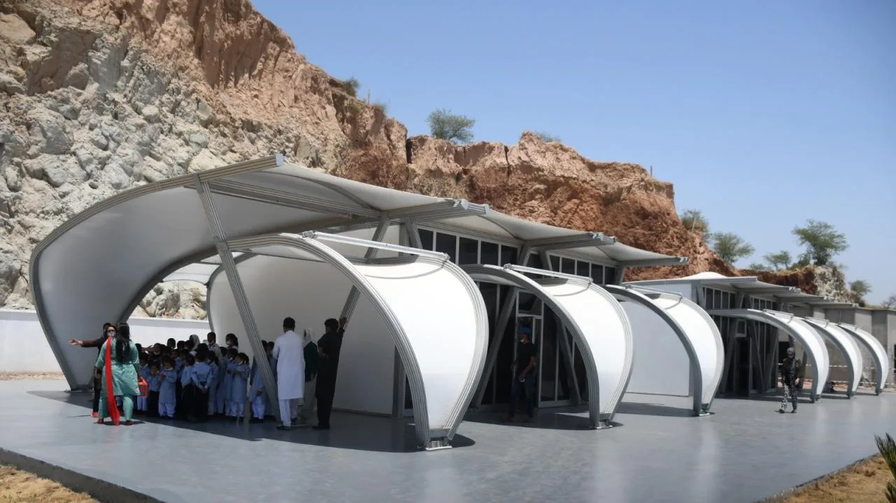 BIM Architecture | Emergency Shelter Tent Built in One Day/Zaha Hadid Architects