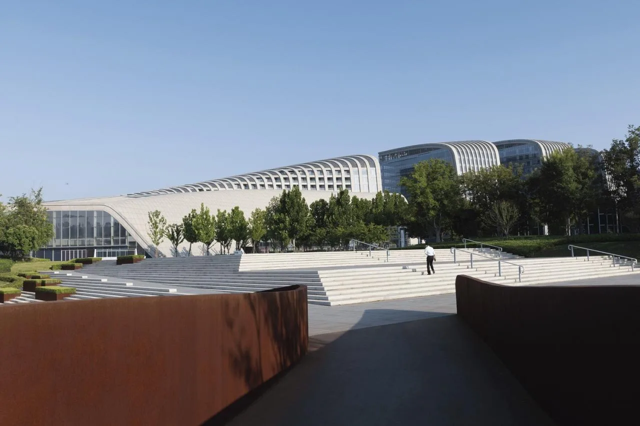 BIM Architecture | High Mountains and Flowing Waters, Inclusive Urban Culture New Business Card - Jining Cultural Center Phase III Cultural Industry Park/Laguarda. Low Architects (LLA)