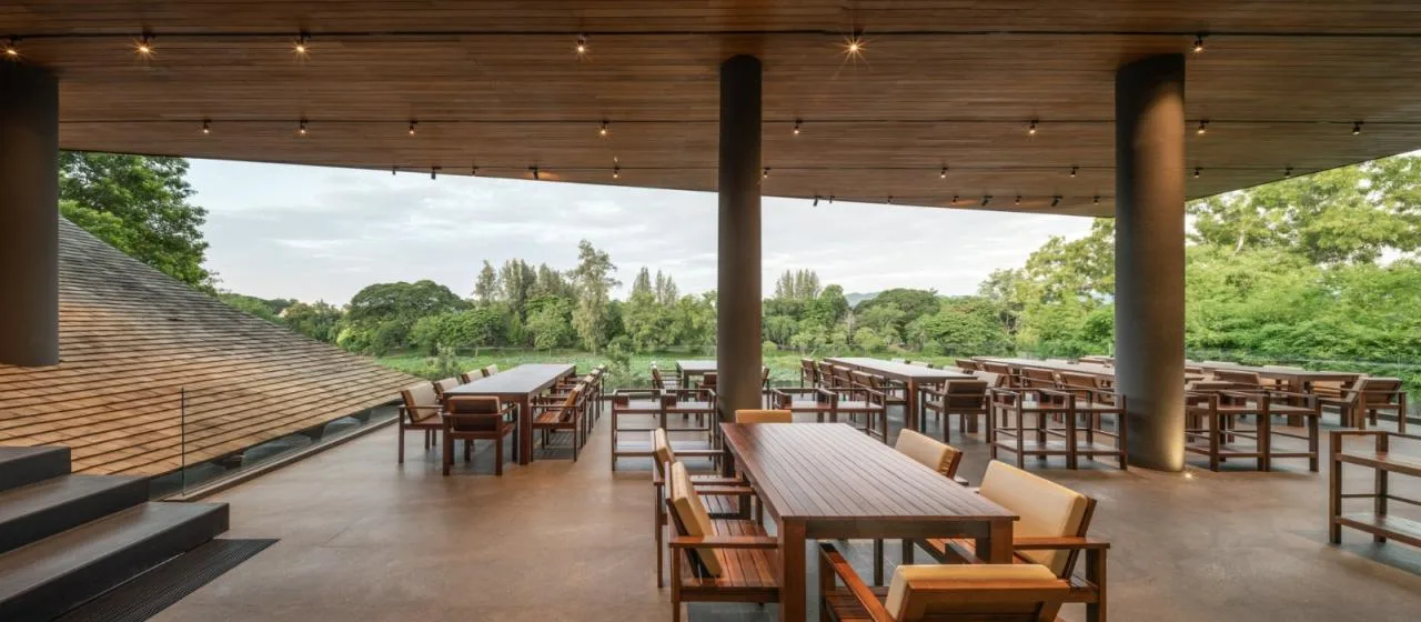 BIM Architecture | Mega scale Thai restaurant Keereetara/IDIN Architects