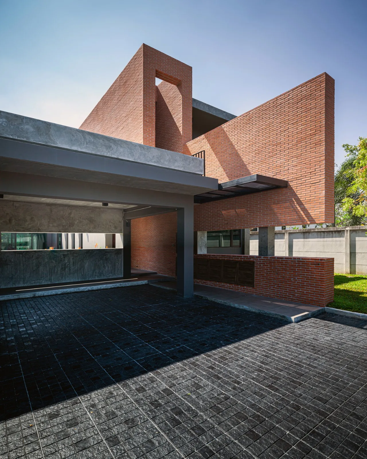 BIM Architecture | Pipeline Residential/Volume Matrix Studio
