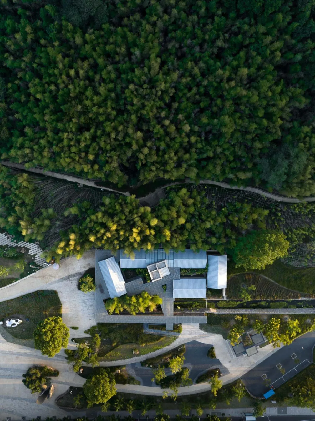 BIM Architecture | Nanjing Tangshan Ape Man Cave Tourist Station/Architecture Technology and Art (ATA) Studio of Southeast University Architectural Design and Research Institute