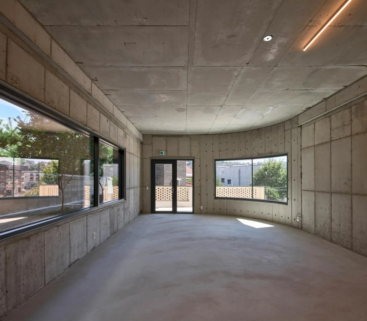 BIM architecture | staircase leading to street corner, Y2 complex/DAAL