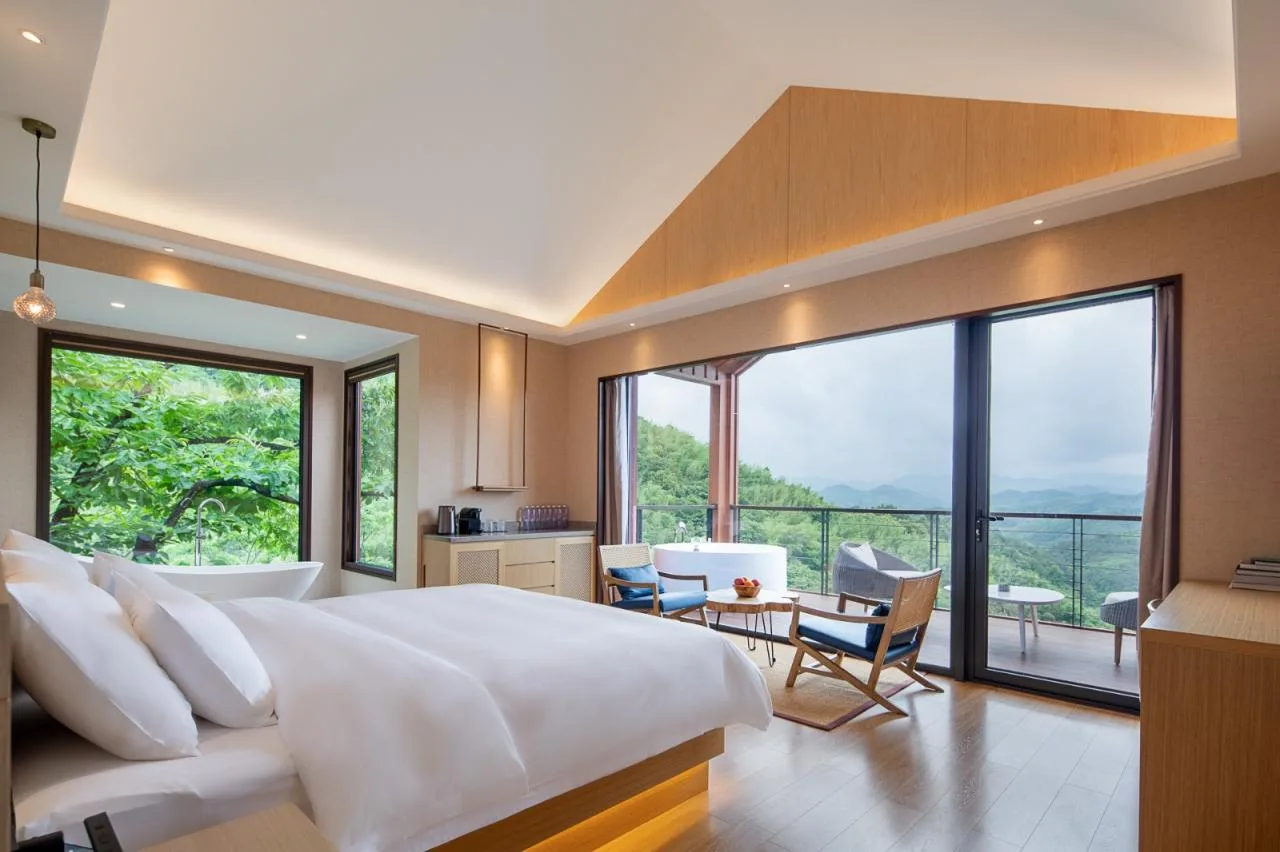 BIM Architecture | Valley Villa in the Stretching Mountains: Yaojia Yangxin Villa/Shanghai Yaoshun Architectural Design Co., Ltd