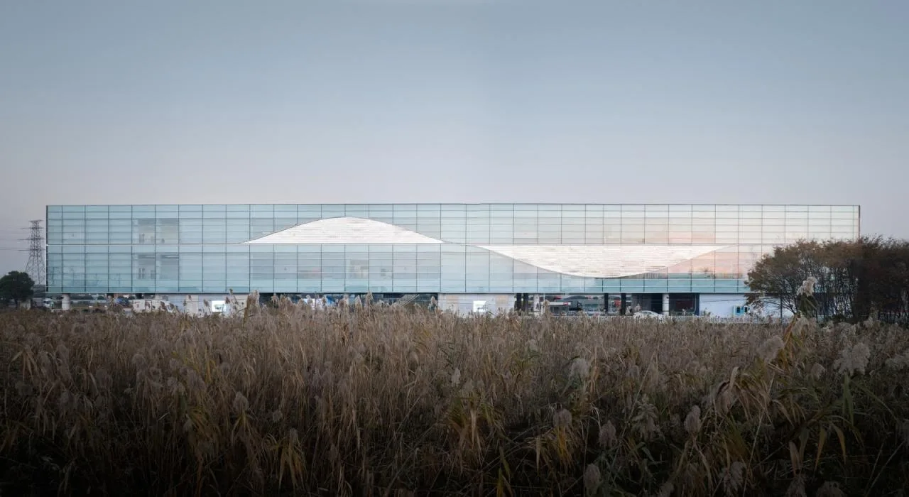 BIM Architecture | Jiaxing Service Area of Shanghai Hangzhou Expressway: Complex on the Highway/Goa Elephant Design