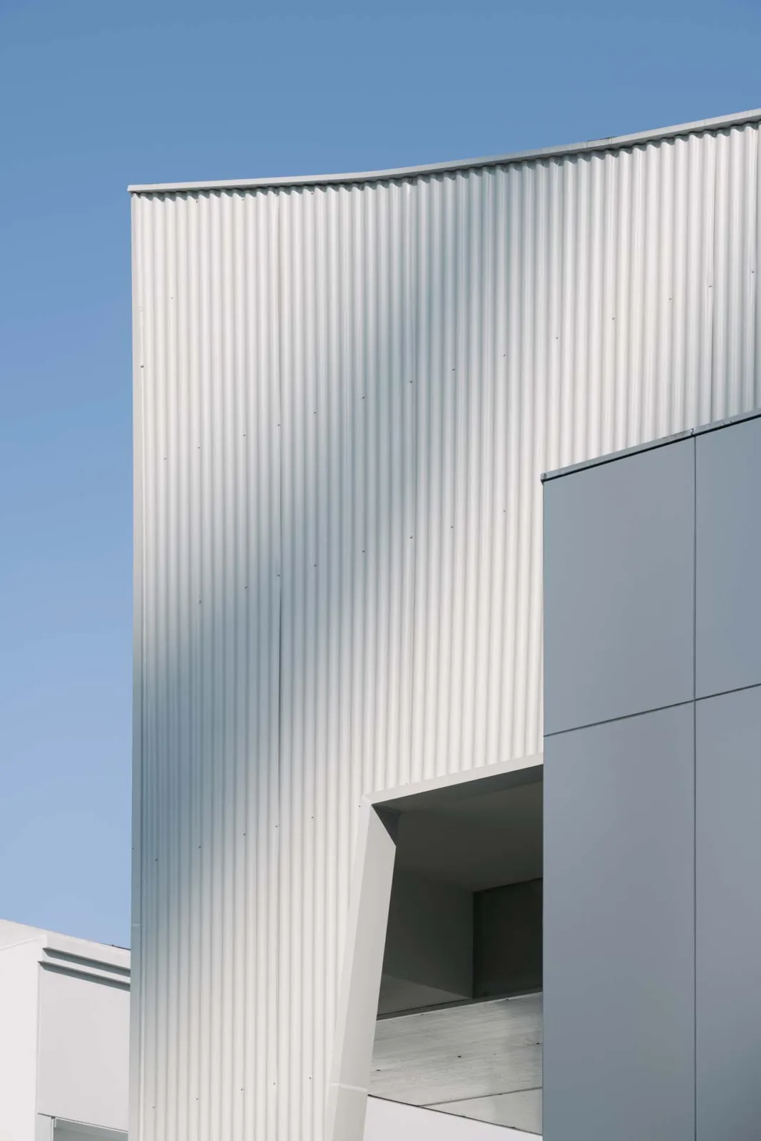 BIM Architecture | Flop Art Space/House and Poetry Architecture Firm