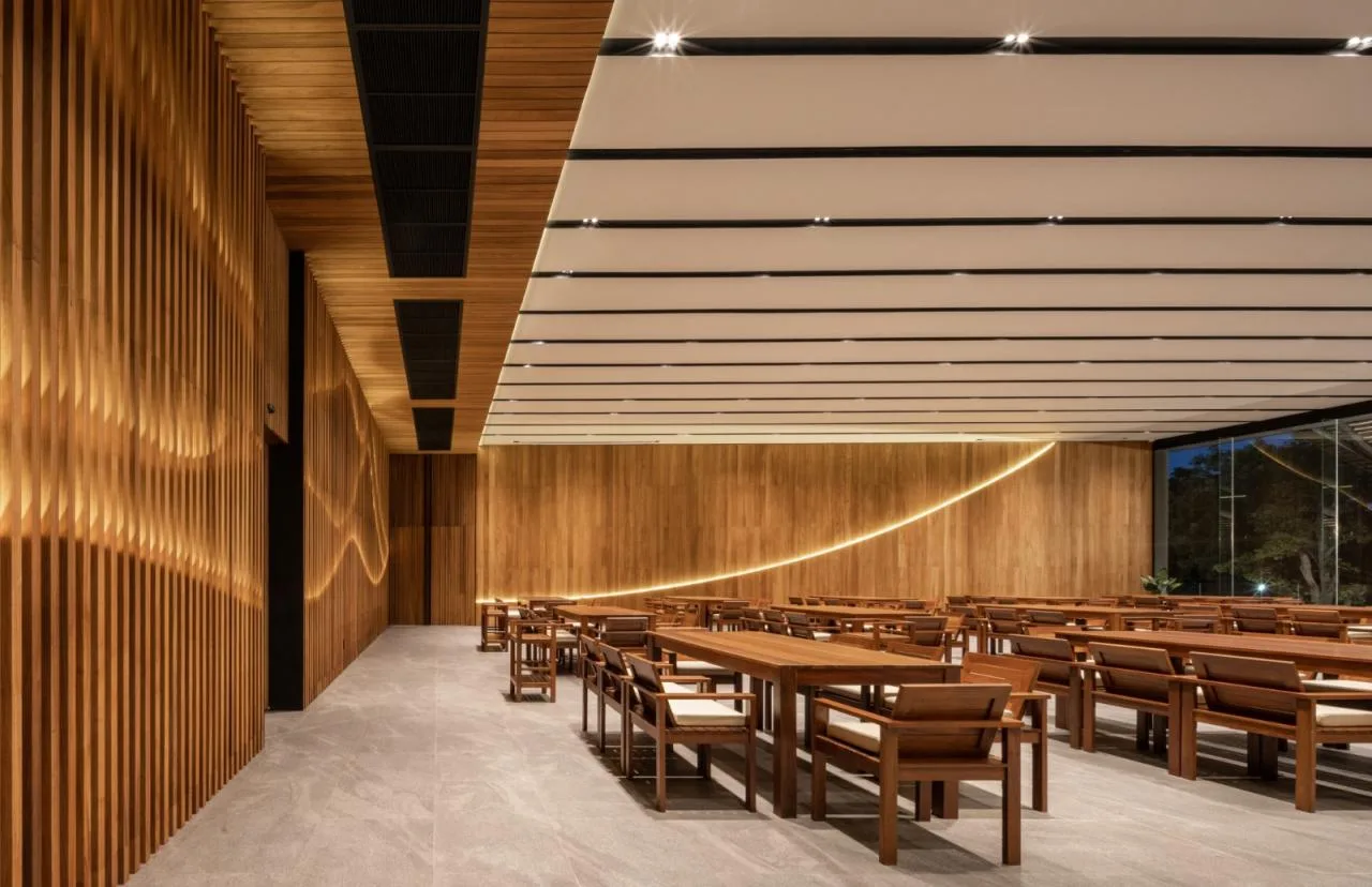 BIM Architecture | Mega scale Thai restaurant Keereetara/IDIN Architects