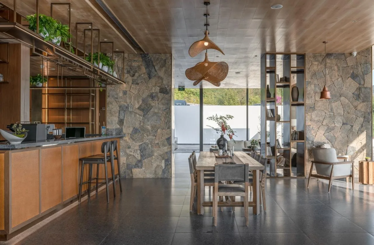 BIM Architecture | Cliff Edge Sky Homestay: Yaojia Wangpu/Shanghai Yaoshun Architectural Design Co., Ltd
