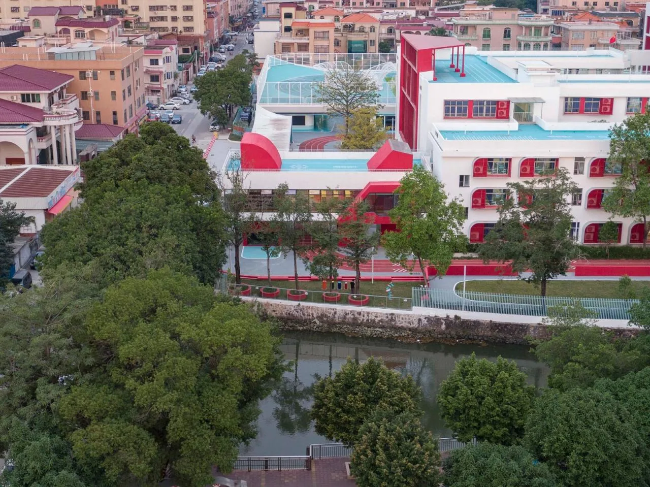 BIM Architecture | Renovation of Longjiang Foreign Language School Affiliated Primary School (Wanggang Primary School)/Vertical Beam Society Architecture