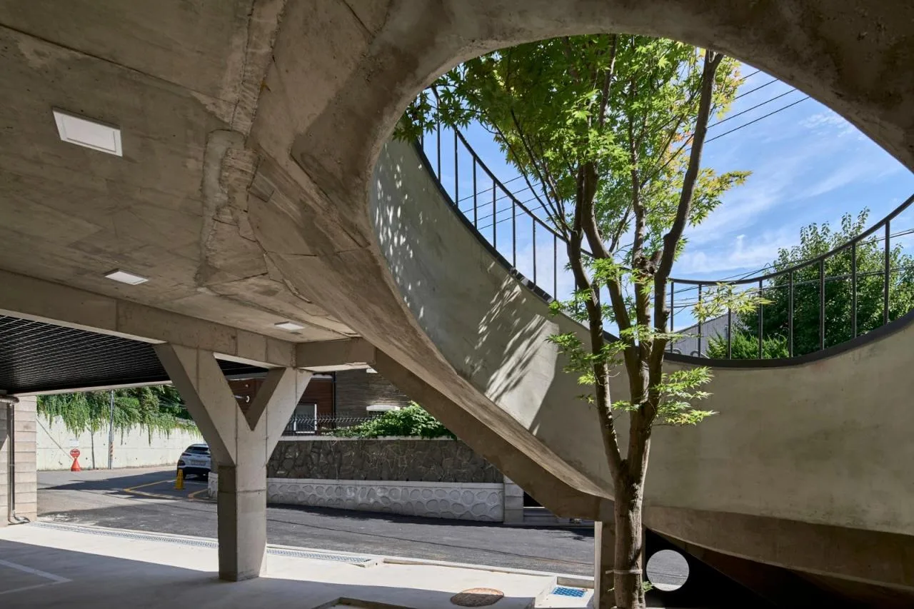 BIM architecture | staircase leading to street corner, Y2 complex/DAAL