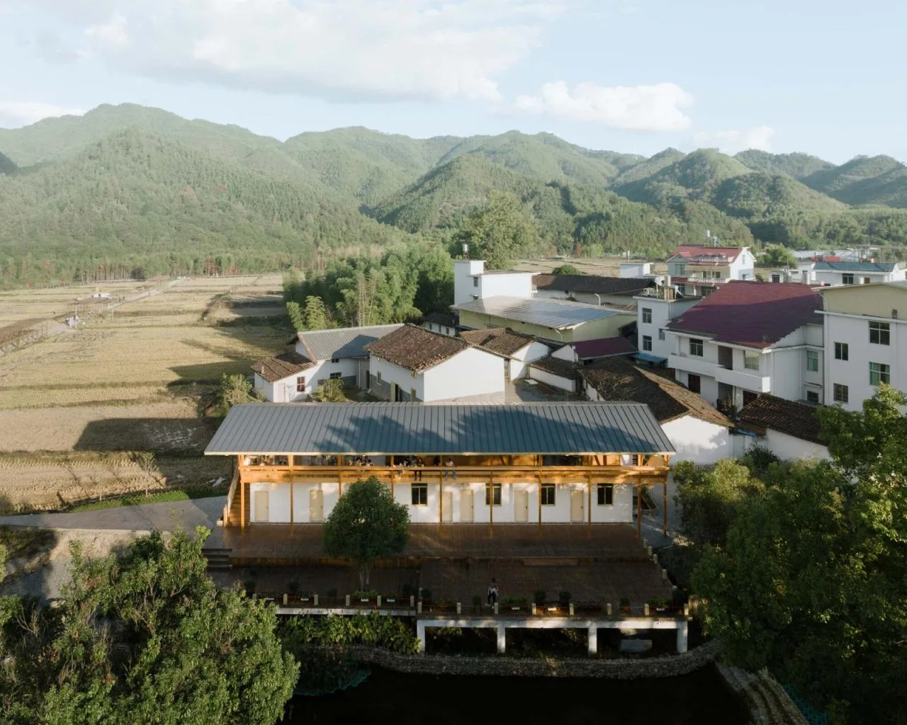 BIM Architecture | Yaoli Countryside Station/Suiping Yili