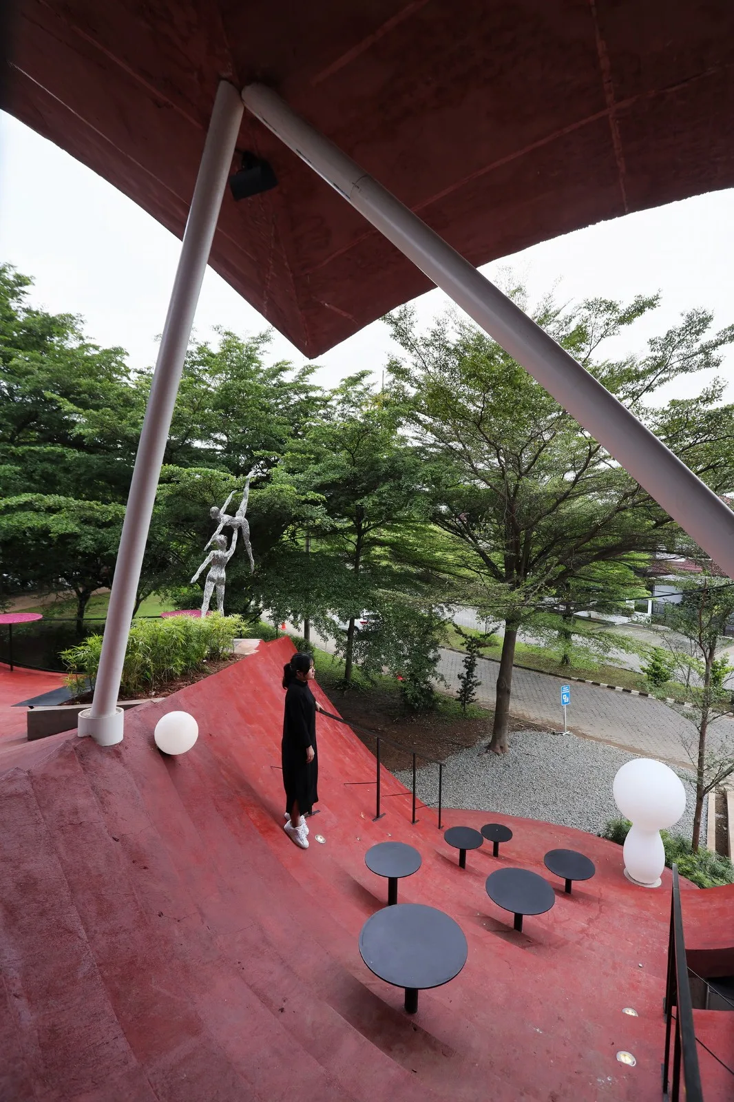 BIM Architecture | Tree Crown Garden Tanatap/RAD+ar (Research Artistic Design+Architecture)