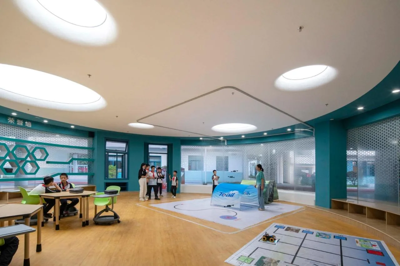 BIM Architecture | Renovation of Longjiang Foreign Language School Affiliated Primary School (Wanggang Primary School)/Vertical Beam Society Architecture
