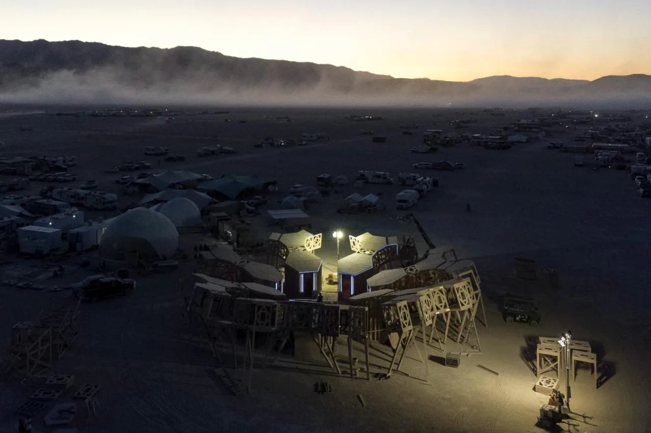 BIM Architecture | Fire Man Festival 'Release/Purification' fractal gallery/MAMOU-MANI