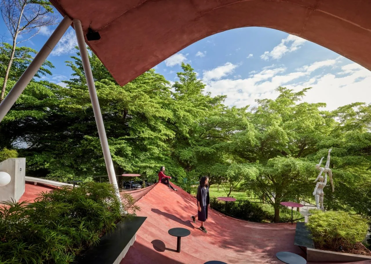 BIM Architecture | Tree Crown Garden Tanatap/RAD+ar (Research Artistic Design+Architecture)