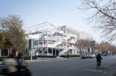 BIM Architecture: Titanium Media's 'Folding Park' Renovation of the Former Beijing Tuanhe Police Station Site-BIM WORLD