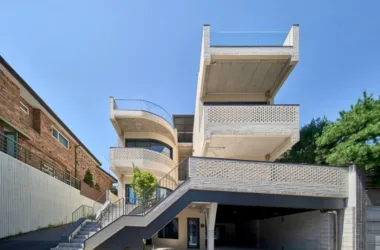 BIM Architecture: Staircase Leading to the Street Corner at Y2 Complex by DAAL-BIM WORLD