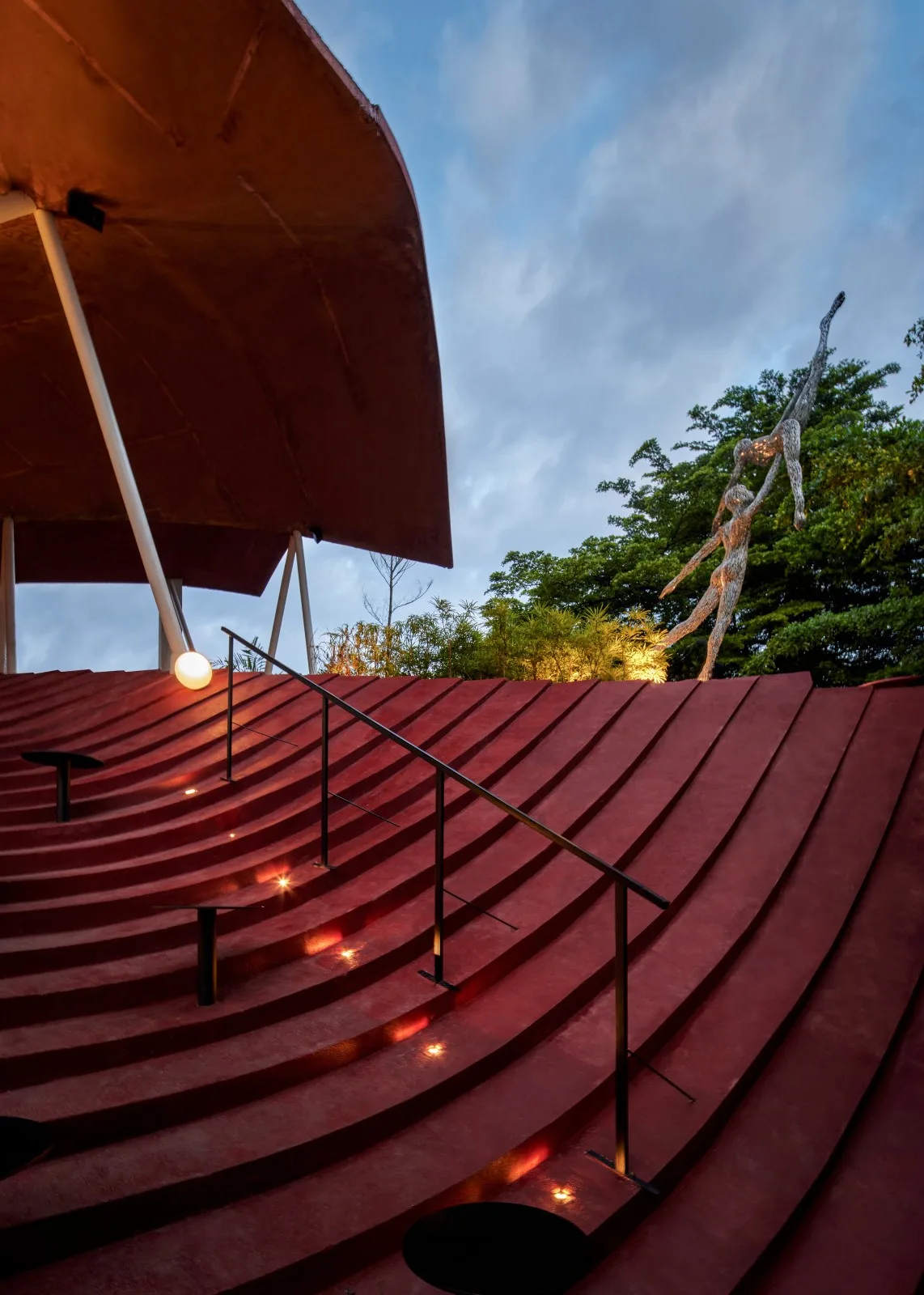 BIM Architecture | Tree Crown Garden Tanatap/RAD+ar (Research Artistic Design+Architecture)