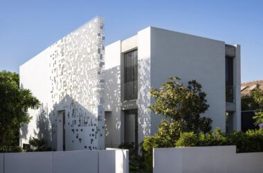 BIM Architecture: Anderman Architects' Gradually Vanishing Walls and Pixel-Dissolving Houses-BIM WORLD