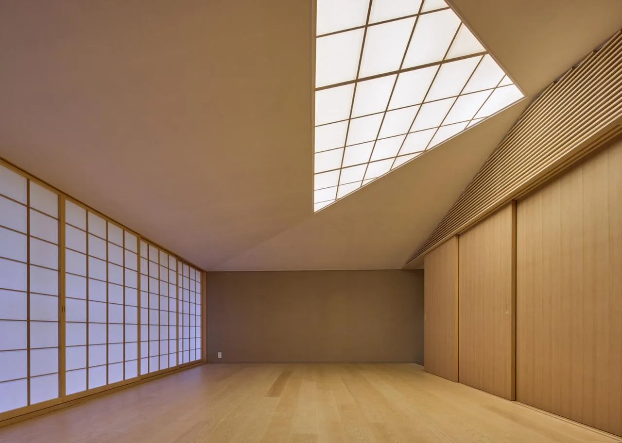 BIM Architecture | Yokohama International School, both interior and exterior wooden finishes/Dacheng Construction+Kengo Kuma Architecture Urban Design Firm