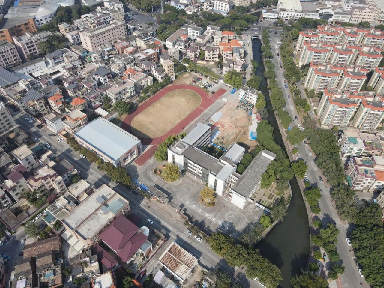 BIM Architecture | Renovation of Longjiang Foreign Language School Affiliated Primary School (Wanggang Primary School)/Vertical Beam Society Architecture