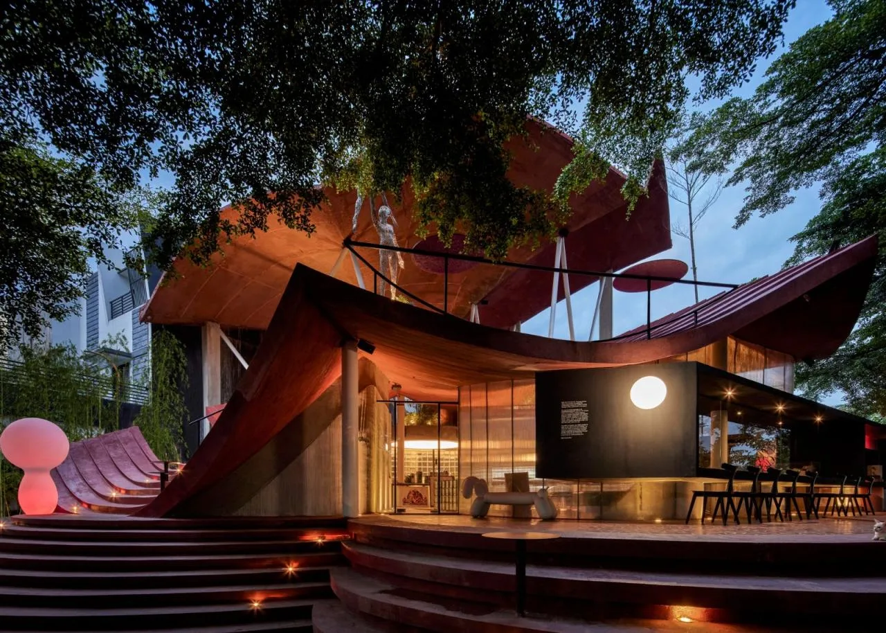 BIM Architecture | Tree Crown Garden Tanatap/RAD+ar (Research Artistic Design+Architecture)