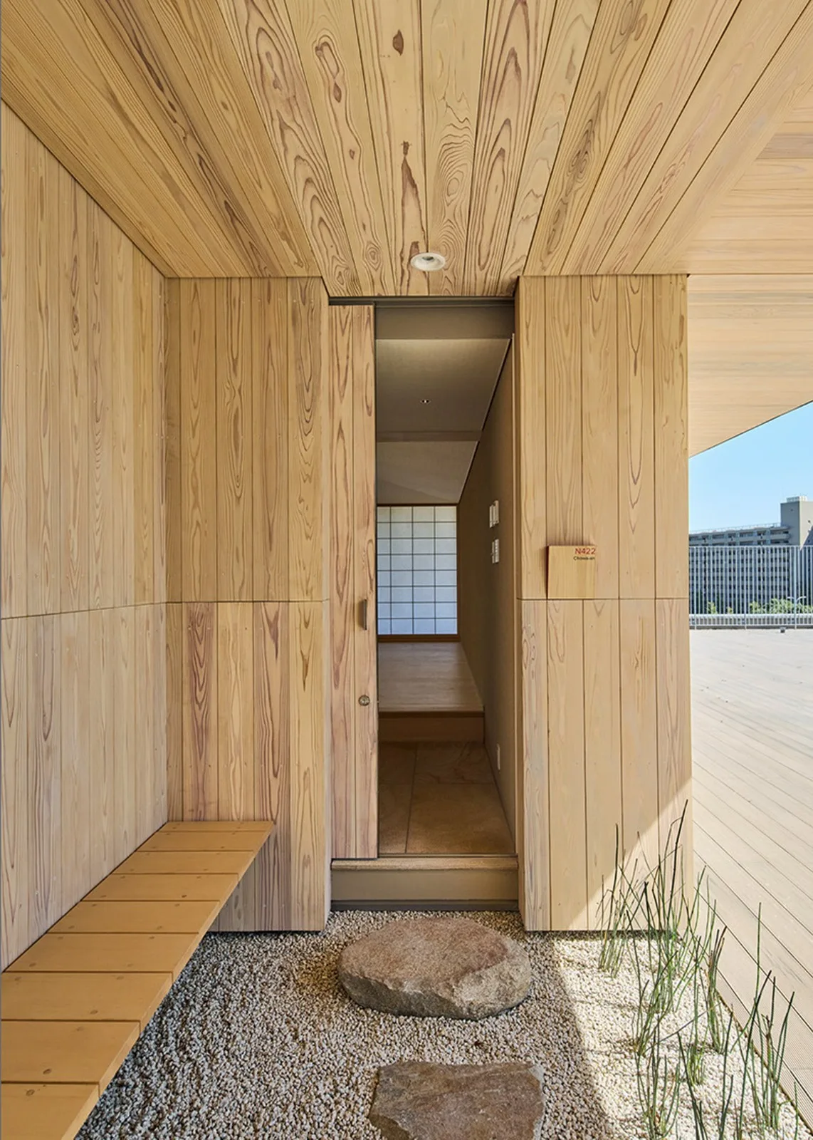 BIM Architecture | Yokohama International School, both interior and exterior wooden finishes/Dacheng Construction+Kengo Kuma Architecture Urban Design Firm
