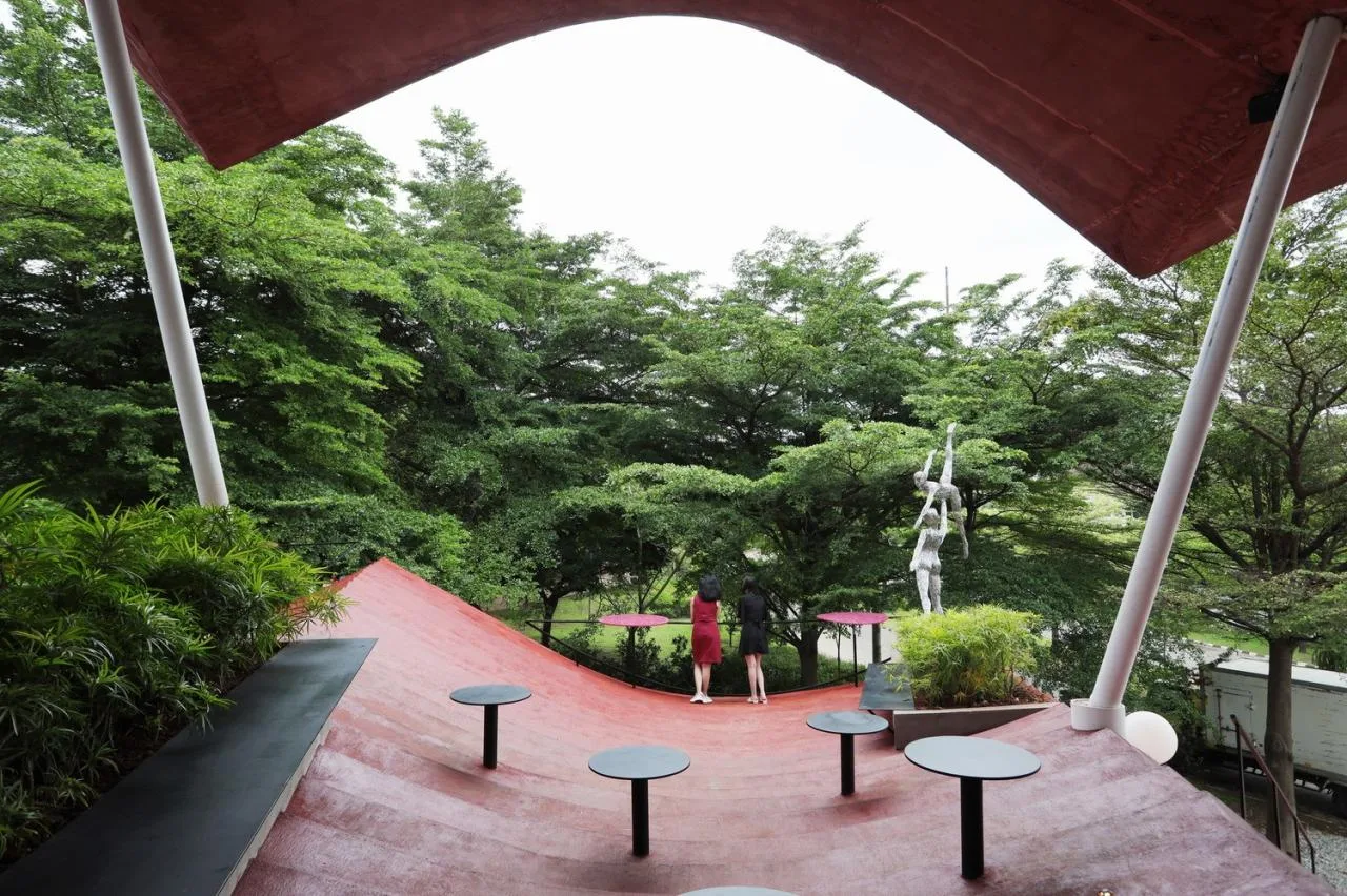 BIM Architecture | Tree Crown Garden Tanatap/RAD+ar (Research Artistic Design+Architecture)