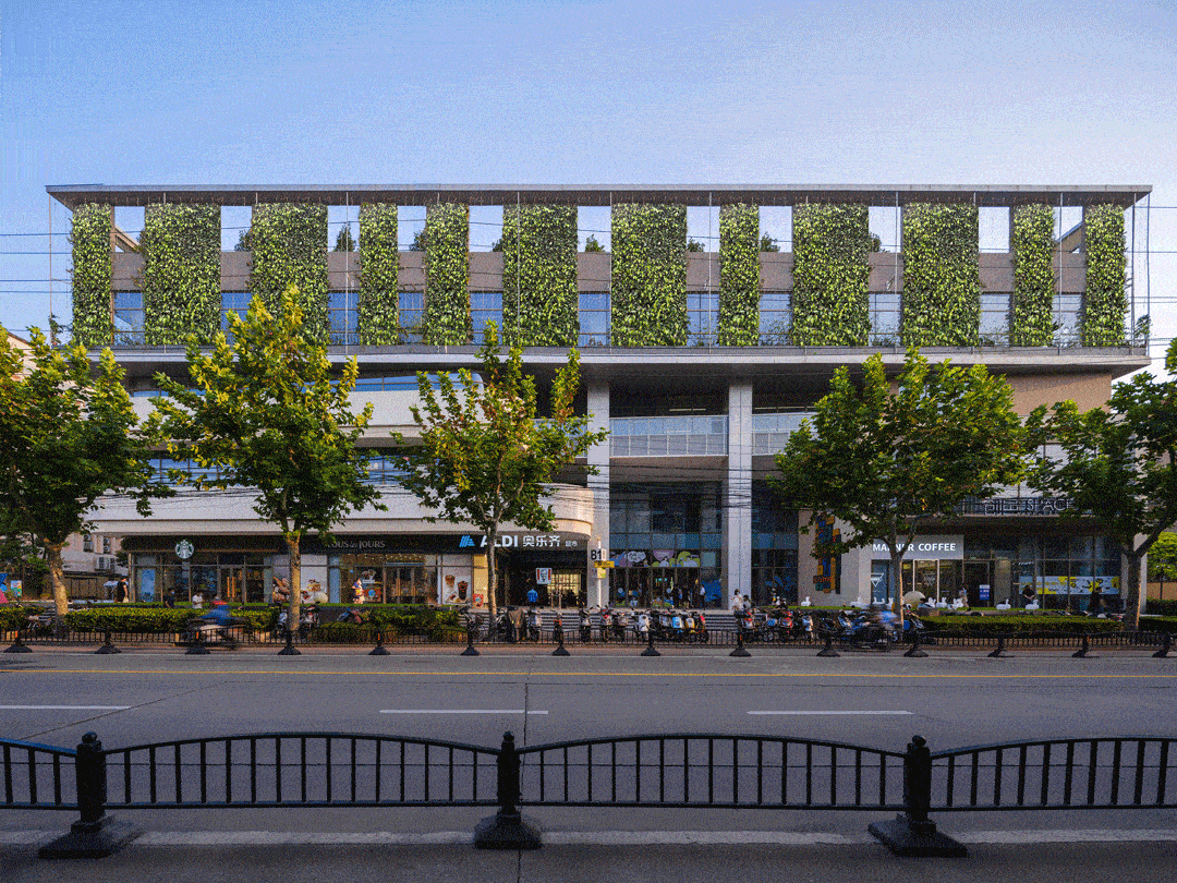 Chuangyi MIX · Luo Xiu Road | Revitalize and rejuvenate, from 'closing old boxes on street corners' to 'green neighborhood reception rooms'/Sanyi Architecture