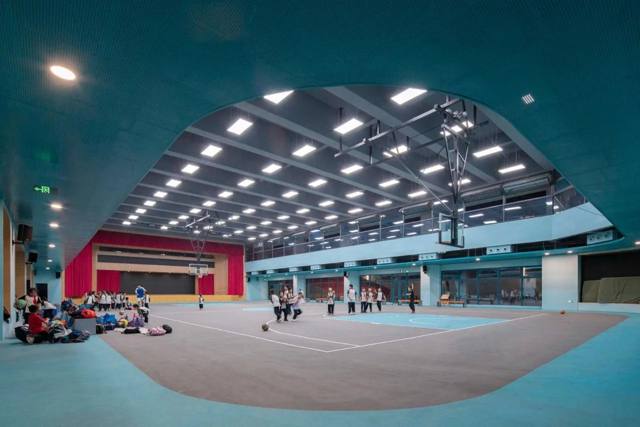 BIM Architecture | Renovation of Longjiang Foreign Language School Affiliated Primary School (Wanggang Primary School)/Vertical Beam Society Architecture