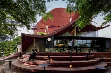 BIM Architecture: Tree Crown Garden by Tanatap/RAD+ar (Research Artistic Design + Architecture)-BIM WORLD