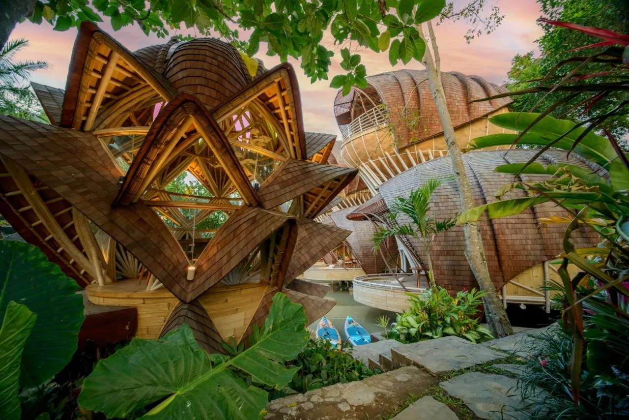 BIM Architecture | Ulaman Luxury Ecological Resort/Inspiral Architecture and Design Studios