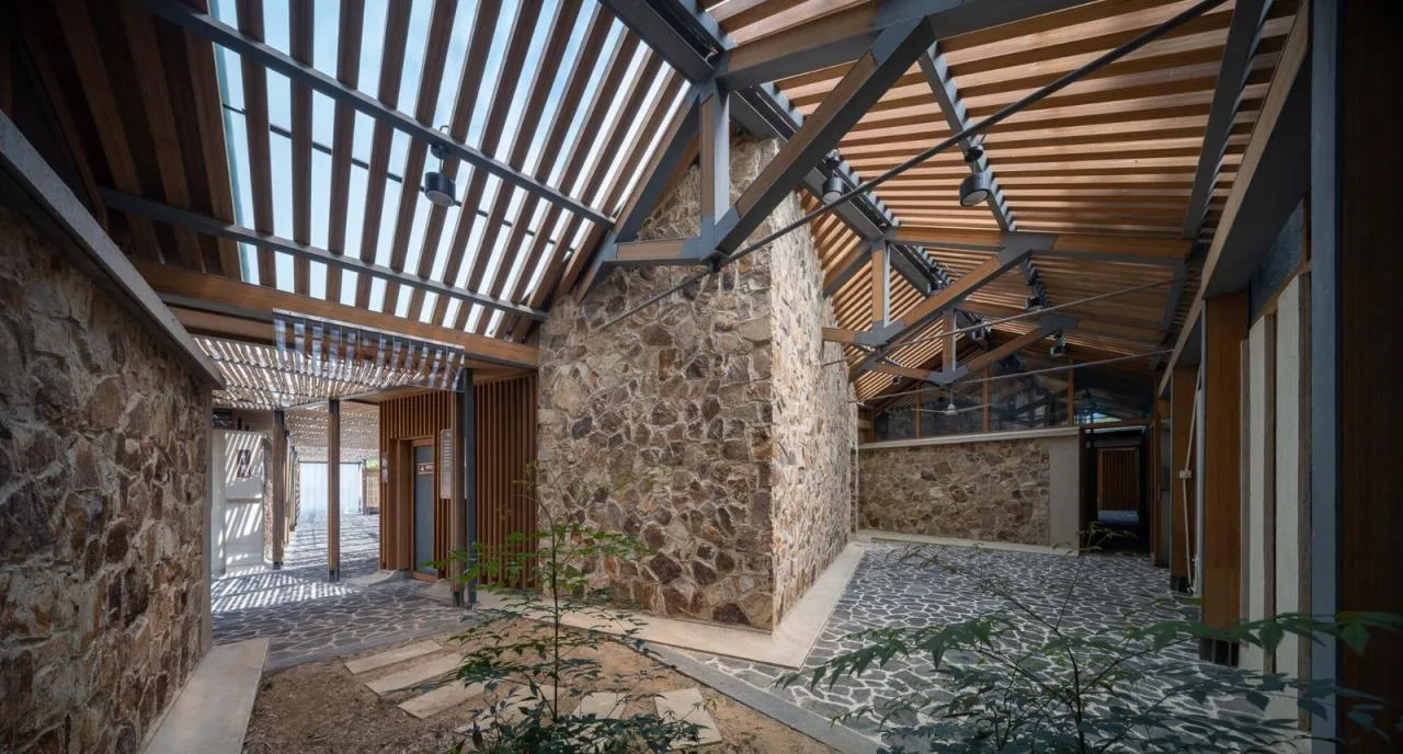 BIM Architecture | Nanjing Tangshan Ape Man Cave Tourist Station/Architecture Technology and Art (ATA) Studio of Southeast University Architectural Design and Research Institute