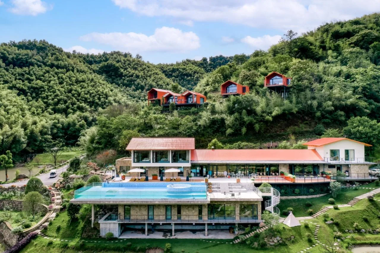 BIM Architecture | Valley Villa in the Stretching Mountains: Yaojia Yangxin Villa/Shanghai Yaoshun Architectural Design Co., Ltd
