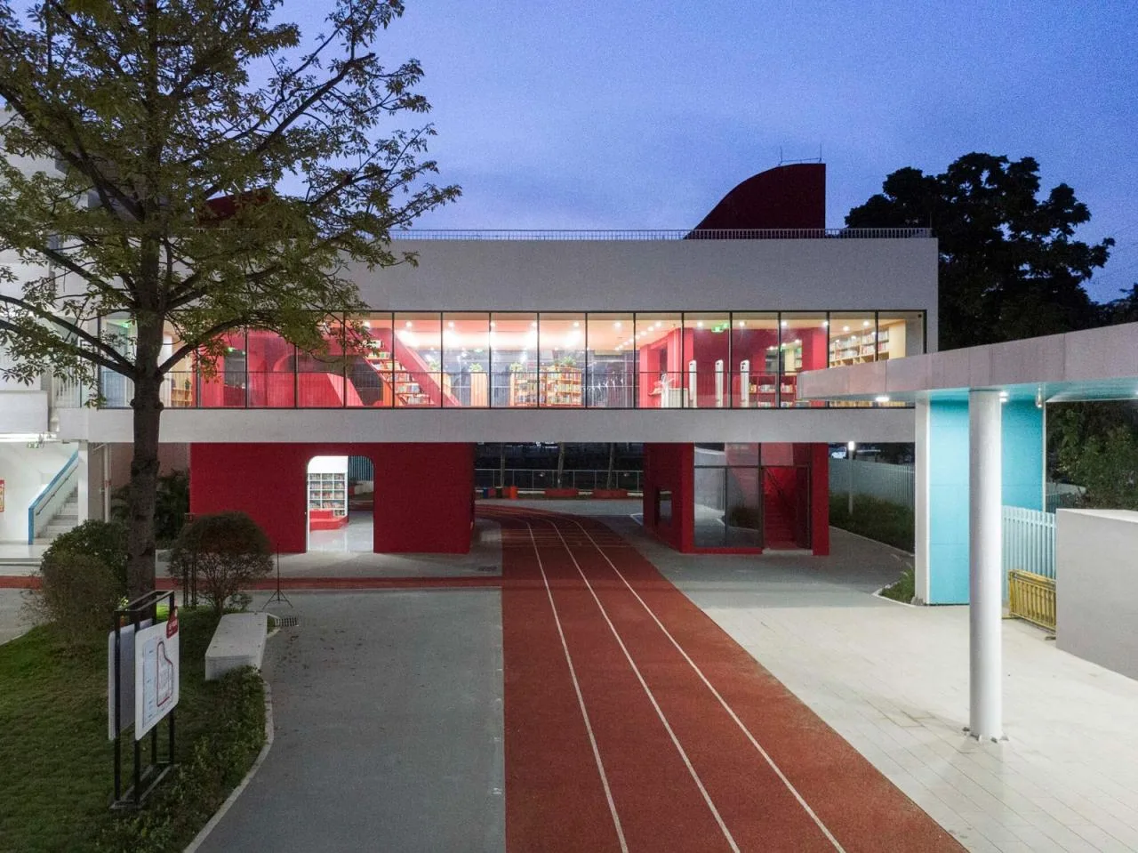 BIM Architecture | Renovation of Longjiang Foreign Language School Affiliated Primary School (Wanggang Primary School)/Vertical Beam Society Architecture
