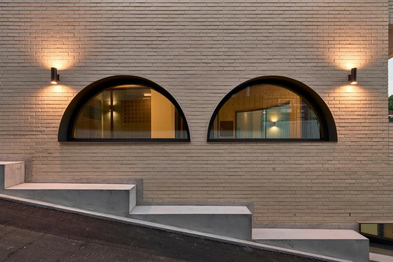 BIM architecture | staircase leading to street corner, Y2 complex/DAAL