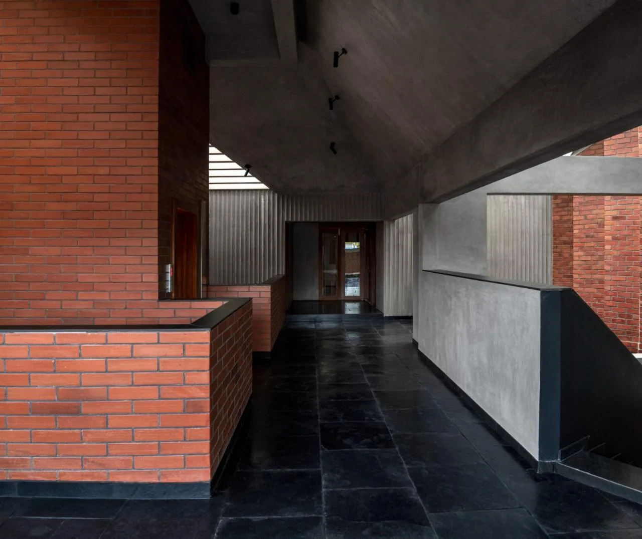 BIM Architecture | Red Brick Building/The Purple Ink Studio