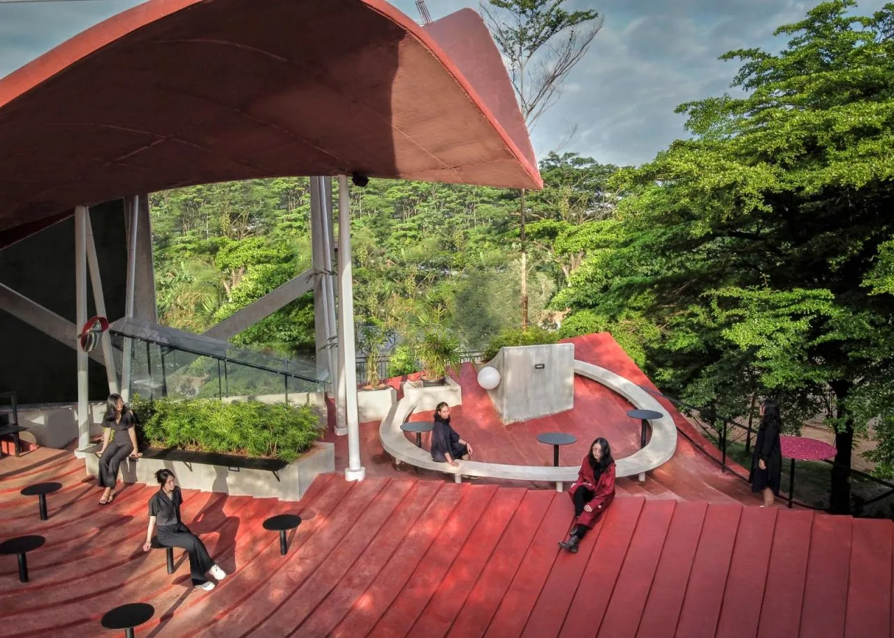 BIM Architecture | Tree Crown Garden Tanatap/RAD+ar (Research Artistic Design+Architecture)
