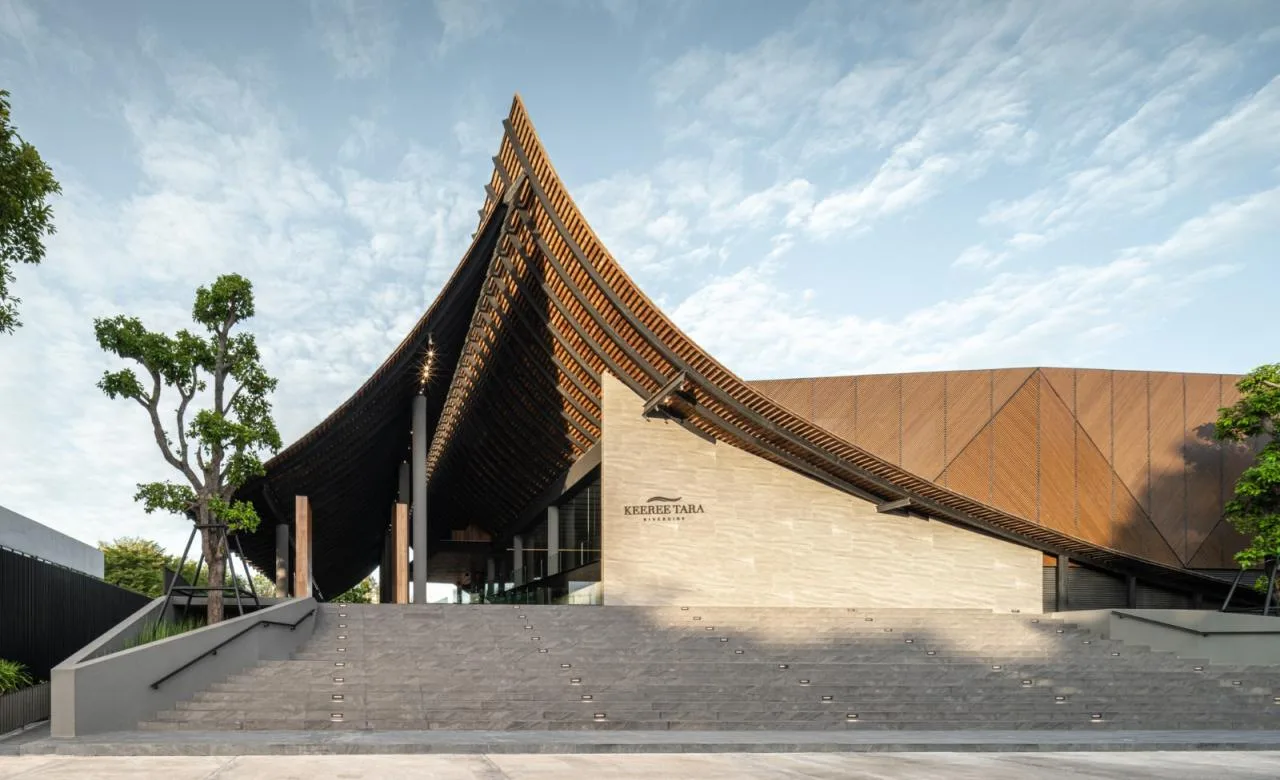BIM Architecture | Mega scale Thai restaurant Keereetara/IDIN Architects
