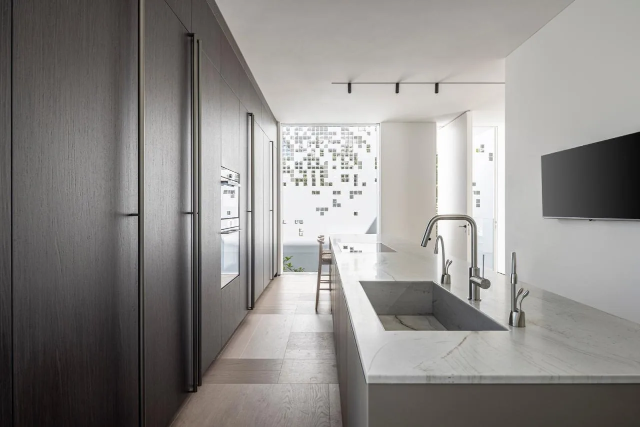 BIM Architecture | A 'gradually disappearing' wall, dissolving pixel houses/Anderman Architects