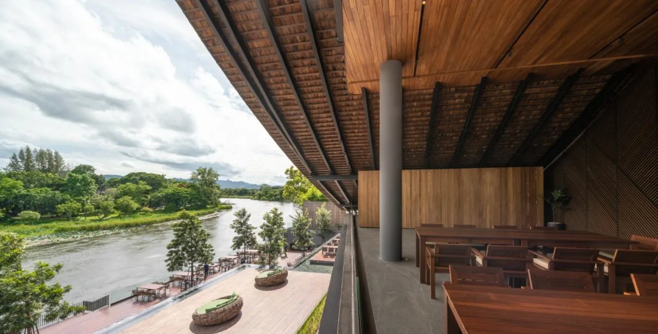 BIM Architecture | Mega scale Thai restaurant Keereetara/IDIN Architects