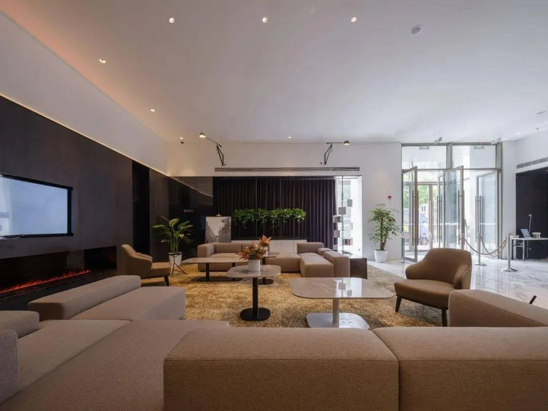 Chuangyi MIX · Luo Xiu Road | Revitalize and rejuvenate, from 'closing old boxes on street corners' to 'green neighborhood reception rooms'/Sanyi Architecture