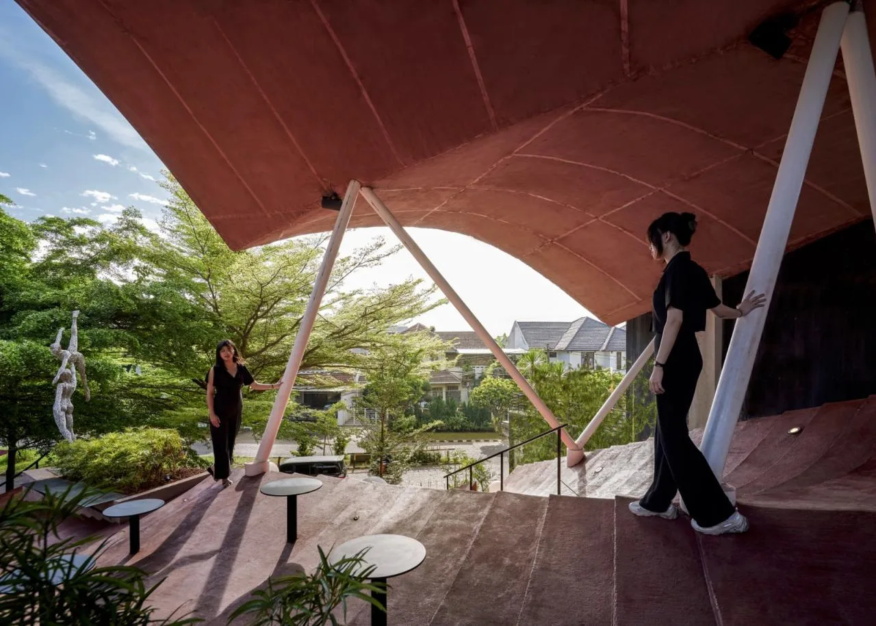 BIM Architecture | Tree Crown Garden Tanatap/RAD+ar (Research Artistic Design+Architecture)