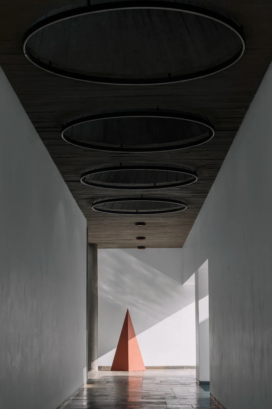 BIM Architecture | Enclosed Home/Design Ni Dukaan