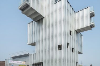 BIM Architecture: Innovative Use of Perforated Panels at Thousand Plateau Observation Deck by Emer sys-BIM WORLD